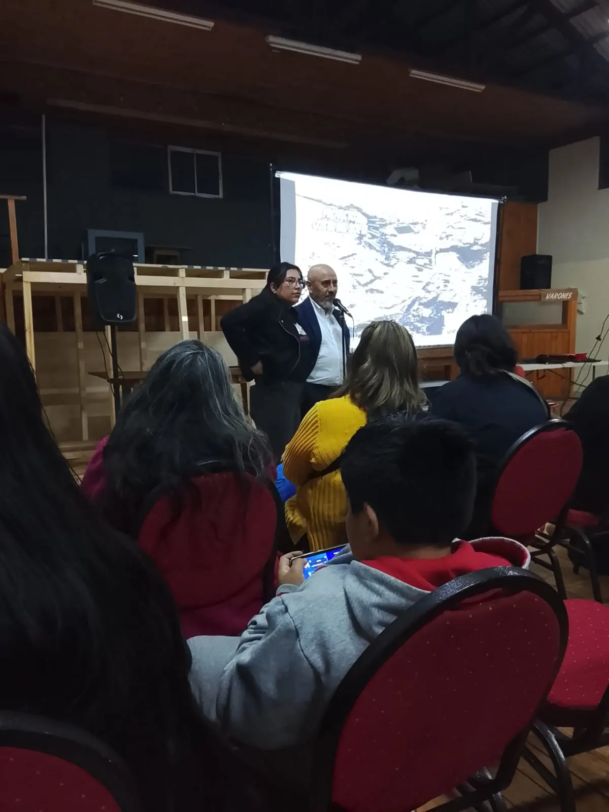 Presentación del documental Barrio Maestranza Ukamau en pantalla